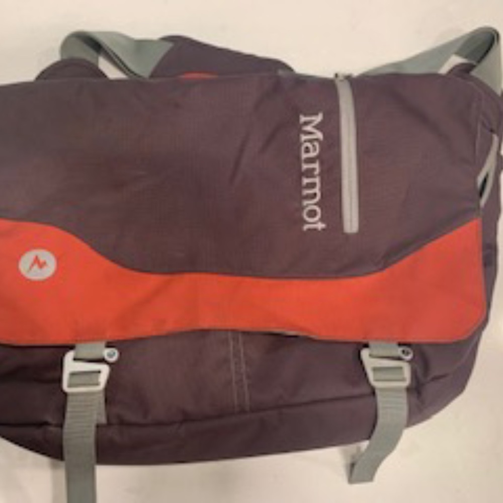 Marmot Pilot Messenger Bag/Laptop Bag